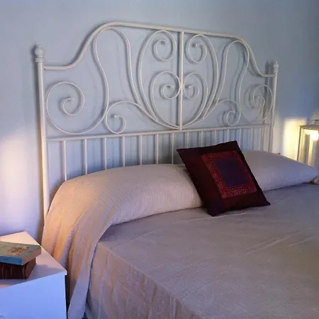 Rhodes Traditional House *