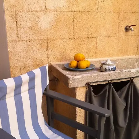 Rhodes Traditional House *